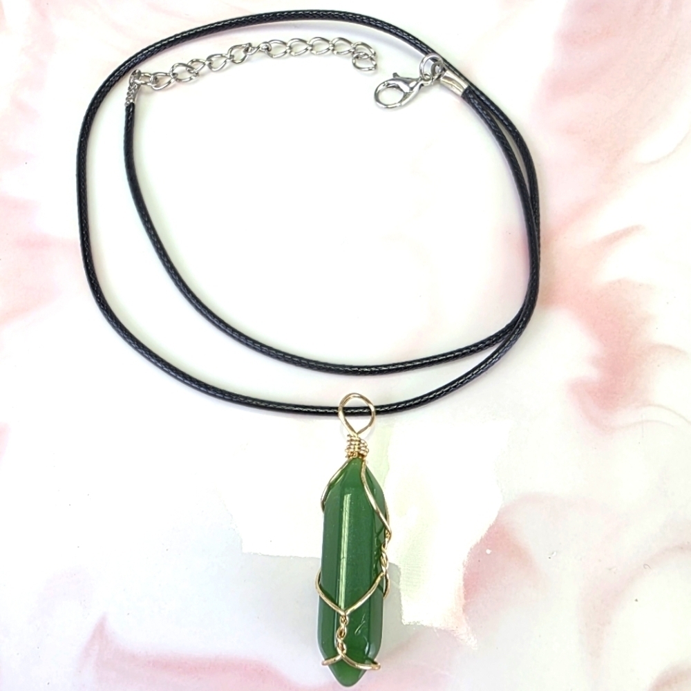 Natural Stone Pendant Necklace​